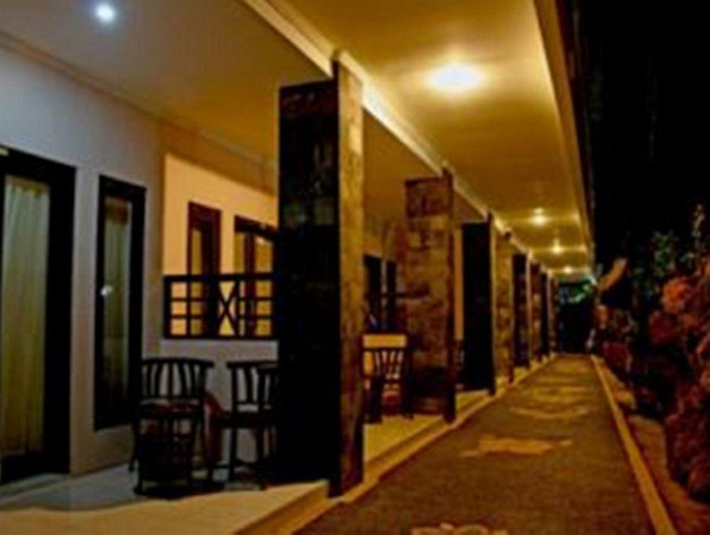 萨普塔佩塔拉酒店 庫塔 外观 照片